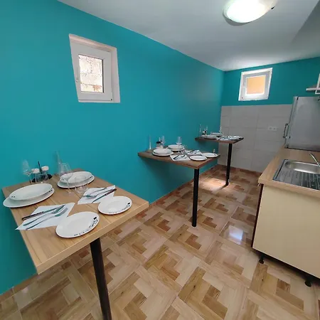 Δωμάτια σε οικογενειακή κατοικία Bonaca Ζαντάρ